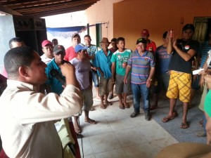 Zé Inácio expõe suas propostas para comunidade em Marajá do Sena.